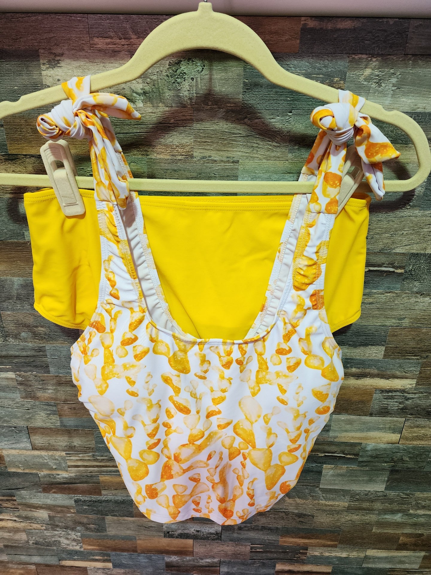 HIGH WAISTED RACERBACK LARGE WHITE/YELLOW