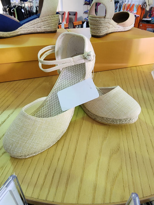 ESPADRILLO LOW HEELS KHAKI 8.5