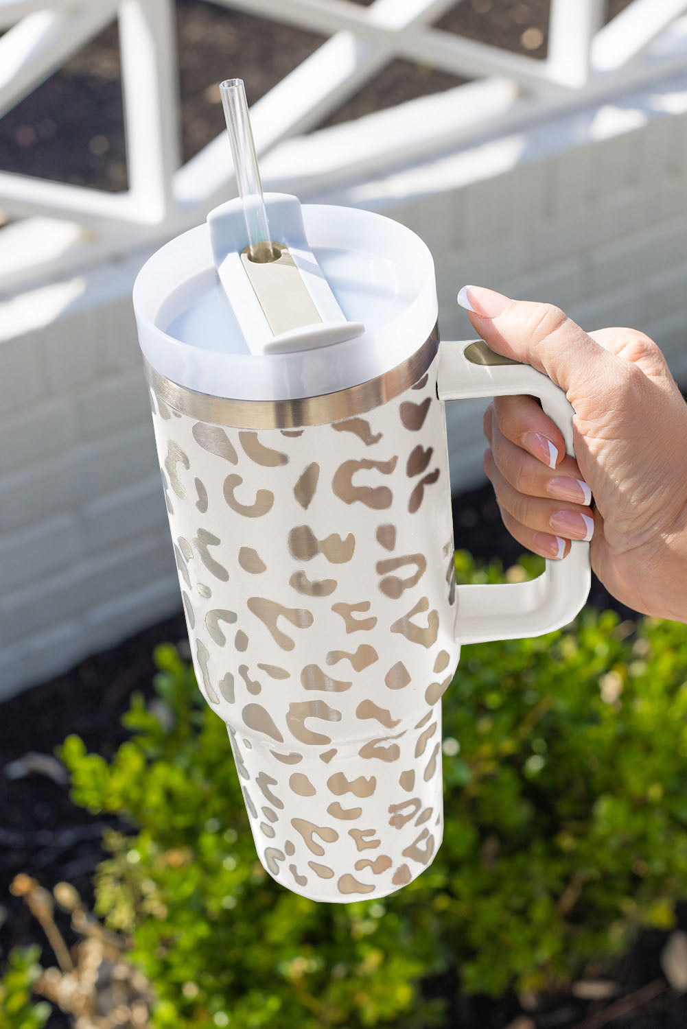 White 40oz Stainless Steel Portable Leopard Tumbler Mug With Handle