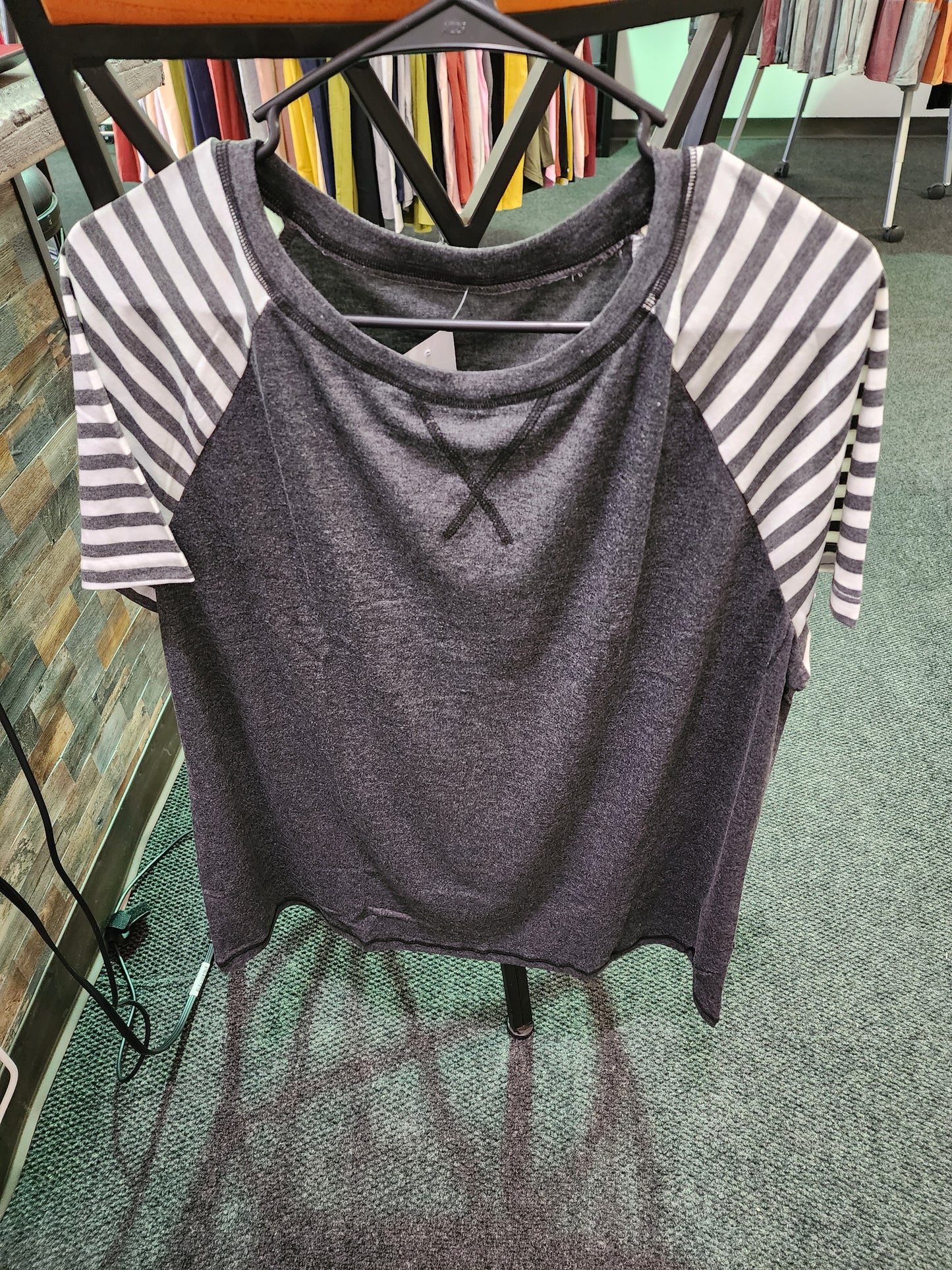 STRIPE SLEEVES CREWNECK - M/L/XL2XL 6 COLORS