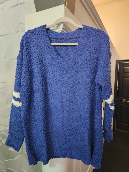 WOMEN LONG SLEEVE KNITTED SWEATER