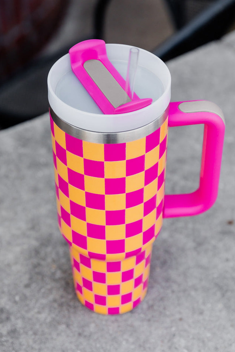 Pink Checkered Print Handled Stainless Steel Tumbler Cup