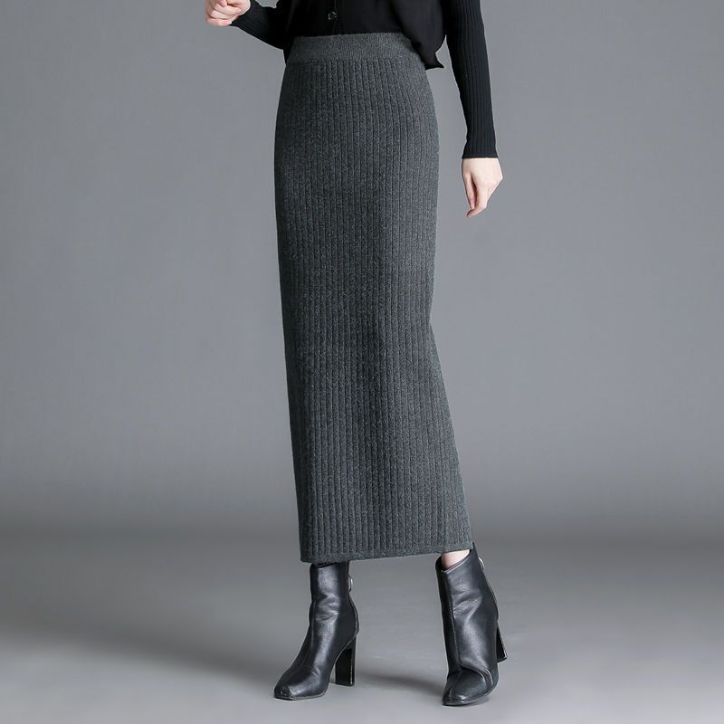 Women's Knitted Skirt Straight Thickening