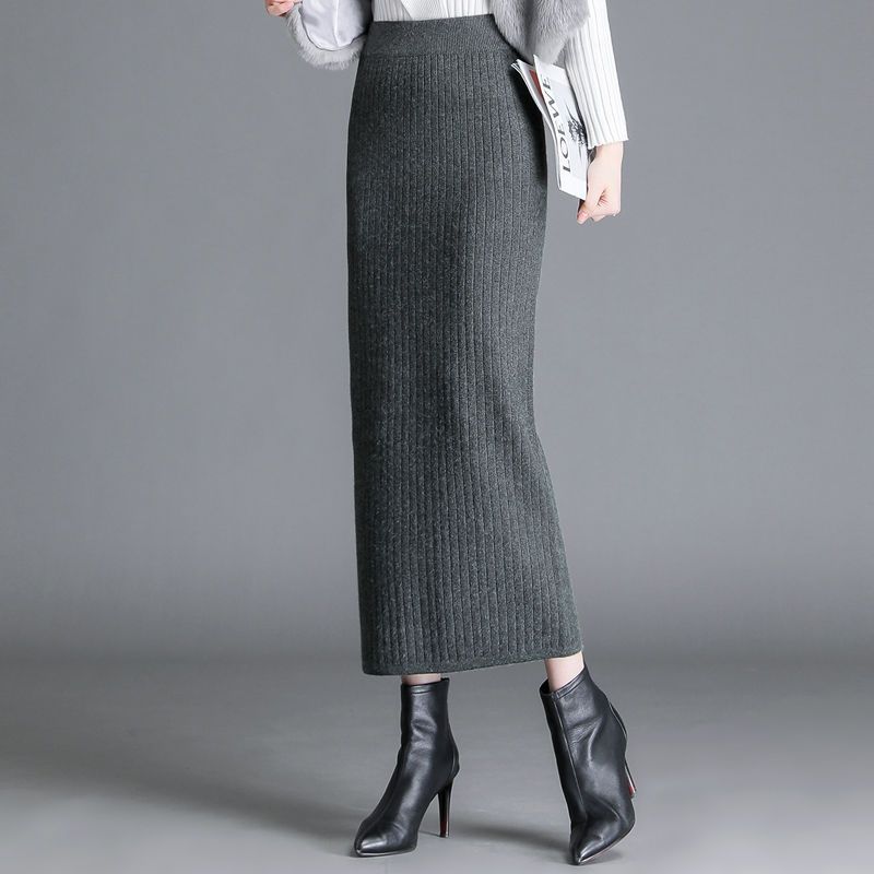 Women's Knitted Skirt Straight Thickening