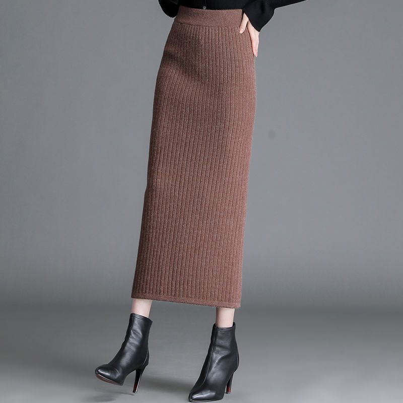 Women's Knitted Skirt Straight Thickening