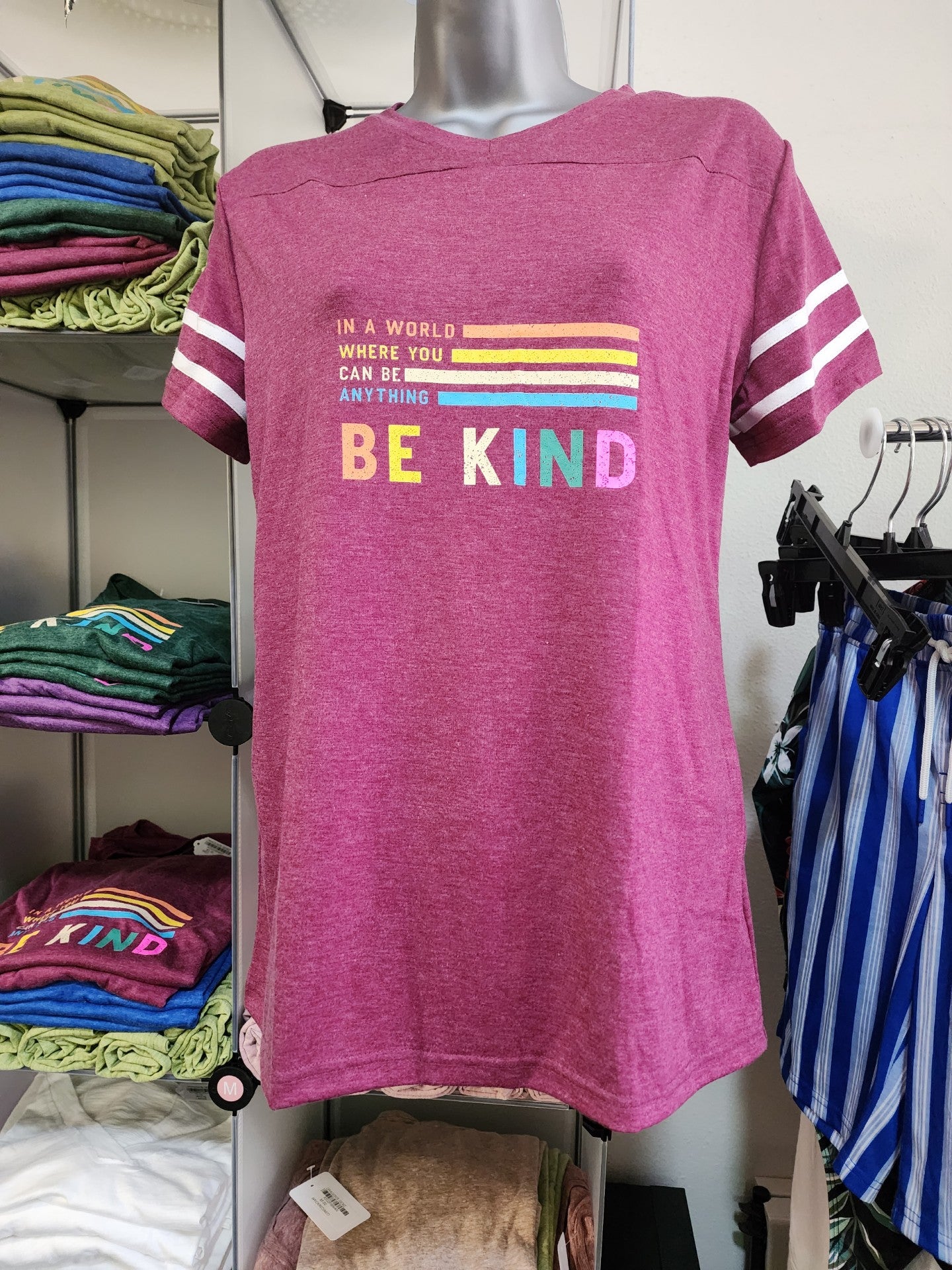 BE KIND T-SHIRT-S/M/L/XL/2XL